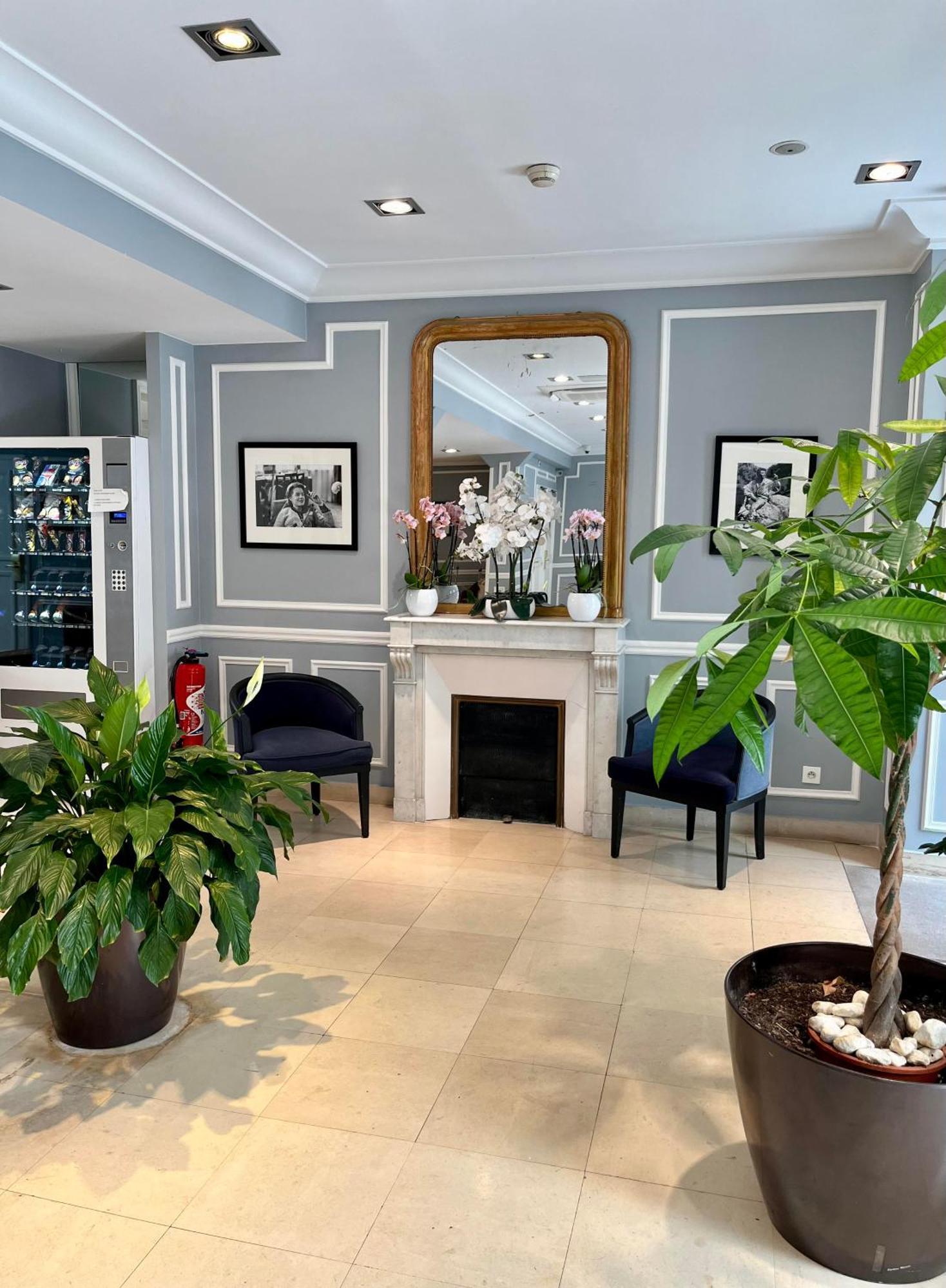 Hotel Central Saint Germain Париж Екстериор снимка